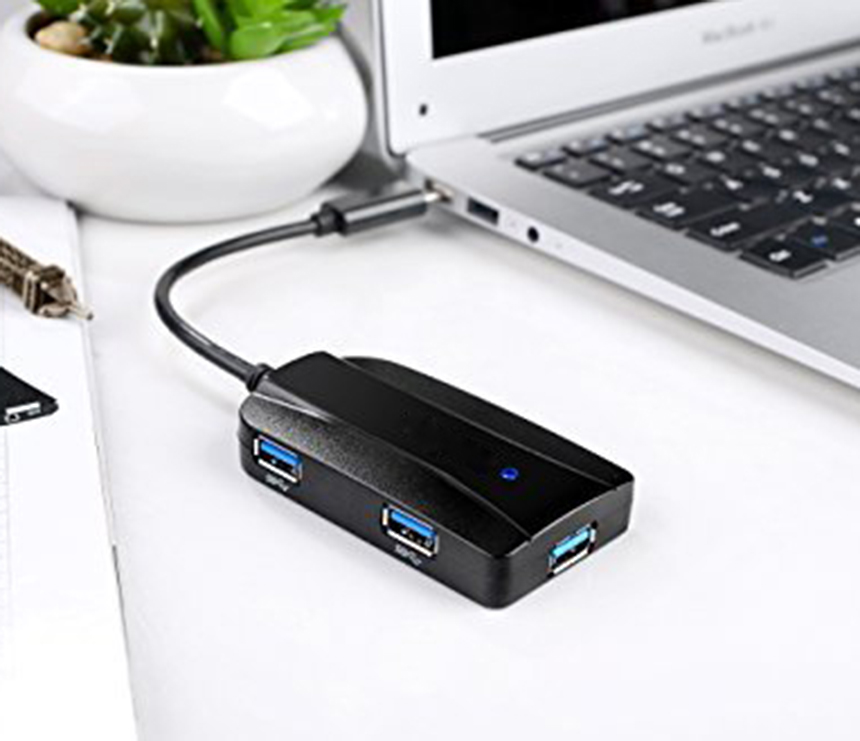 UC731 Type-C Card Reader & 3 Ports USB 3.0 Hub